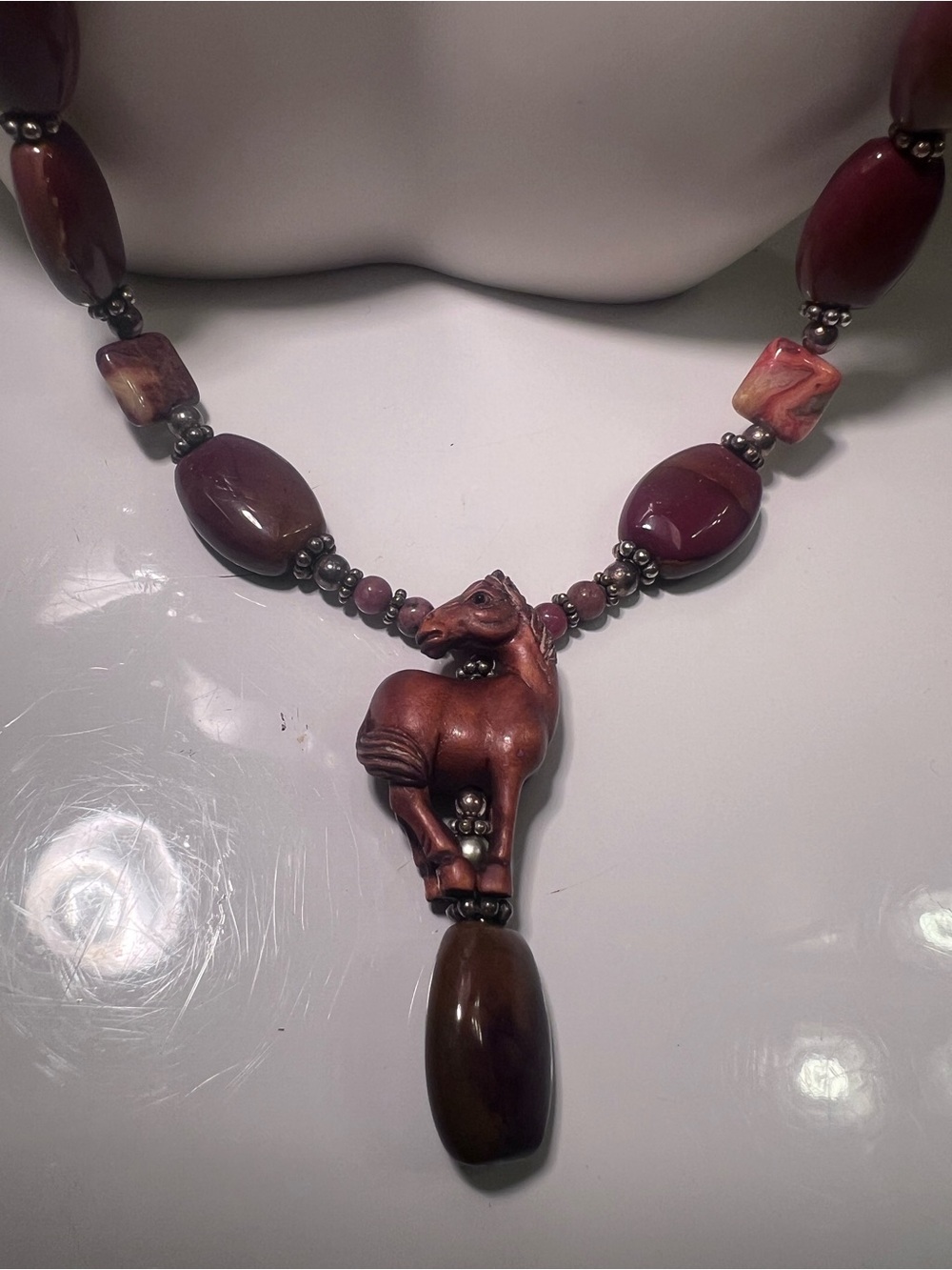 Red-Brown Moonkaite Red Carved Horse Pendant Beaded Necklace 24”